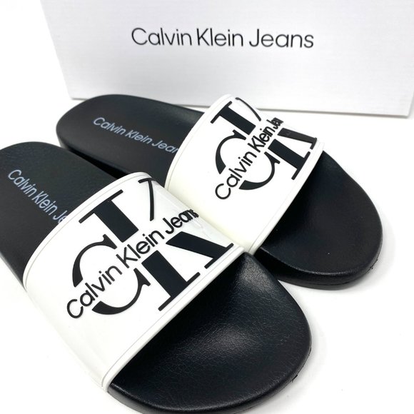 💖MEGA SALE💖Calvin Klein Mavett Monogram Slide Sandal White W - Picture 8 of 13